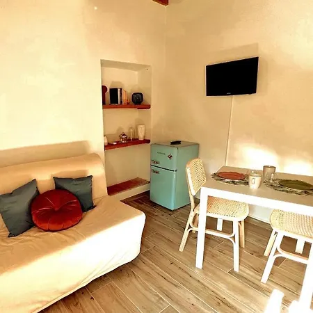 Apartment San Ranieri Tiny Tower