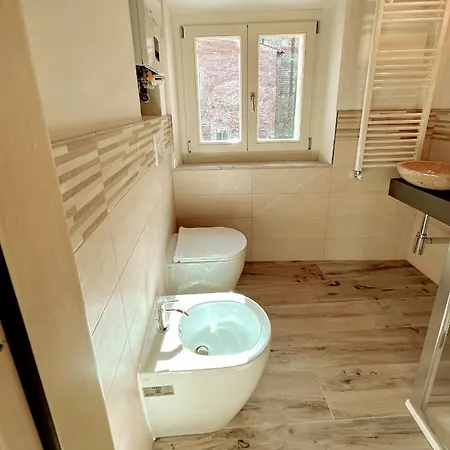 San Ranieri Tiny Tower Apartament Piza