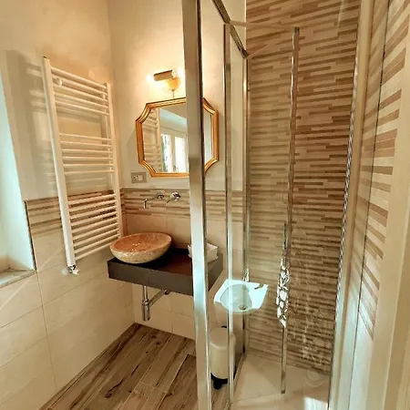 San Ranieri Tiny Tower * Piza